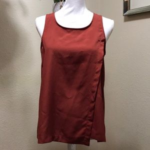 Ro & De NWOT asymmetrical tank top